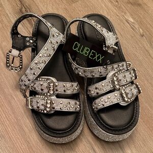 Glamorous Silver Women's Sandals with Embellishments